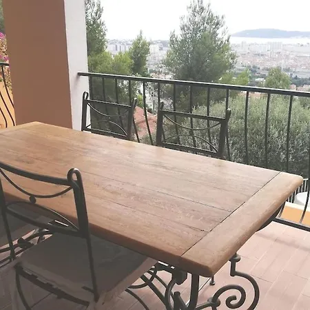 Bas De Villa, Vue Mer, Terrasse, Clim, Piscine Toulon Exterior photo